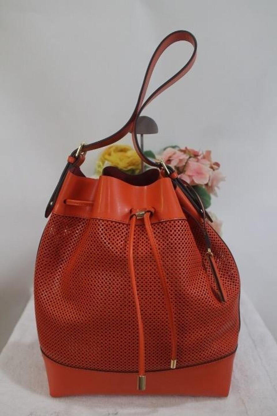 VINCE CAMUTO PERFORATED DRAWSTRING BUCKET BAG PURSE (PU300